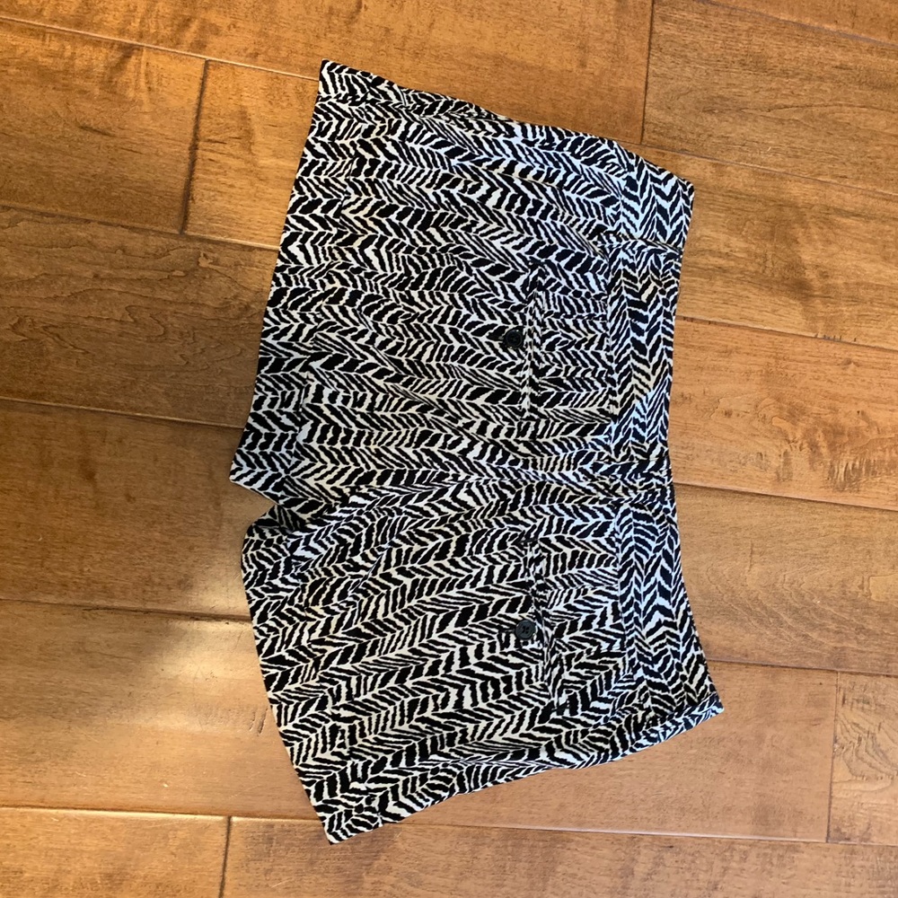 Express shorts